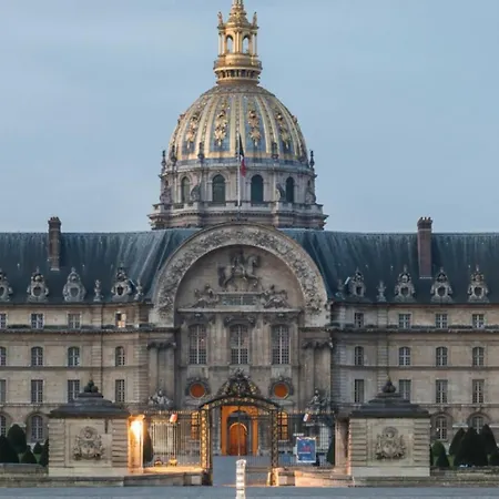 Studio Parisien Eiffel 7e * París